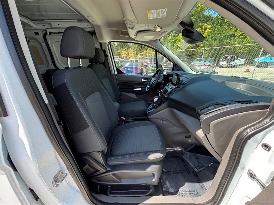 Used 2019 Ford Transit Connect XLT image 30