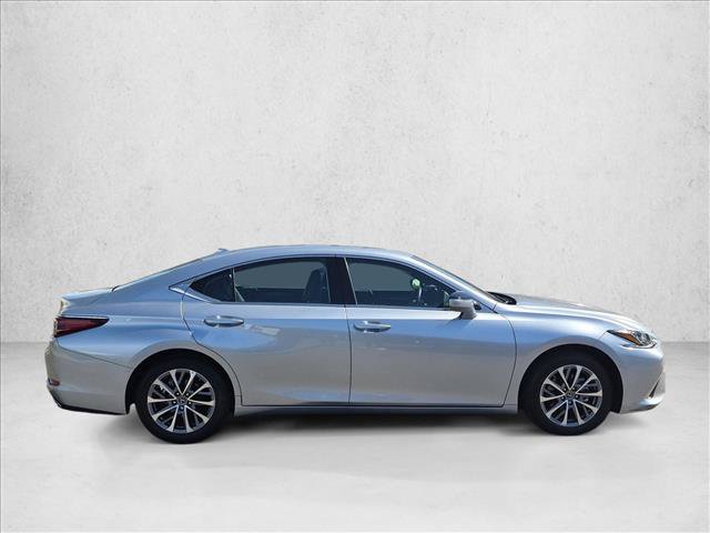 Used 2024 Lexus ES 350 w/ Accessory Package (Z2) FWD image 4