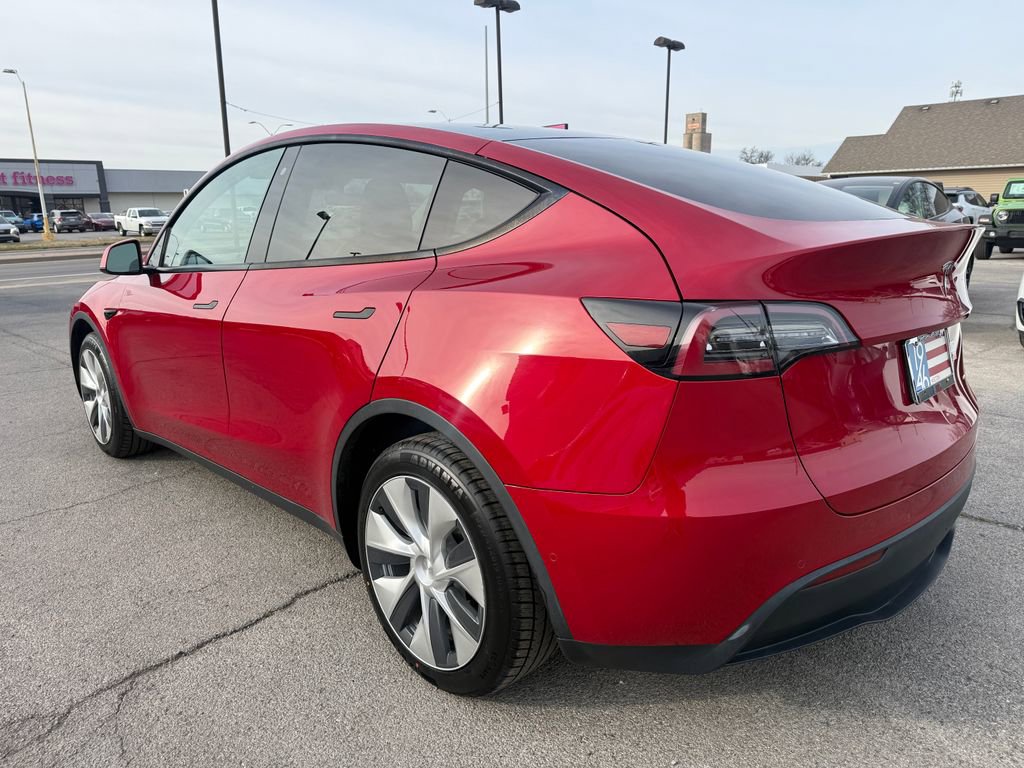 Used 2020 Tesla Model Y Long Range image 28