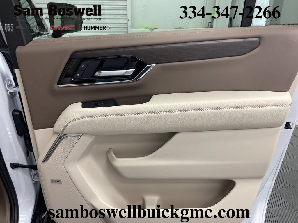 New 2026 GMC Yukon XL Denali w/ Denali Reserve Package RWD image 35