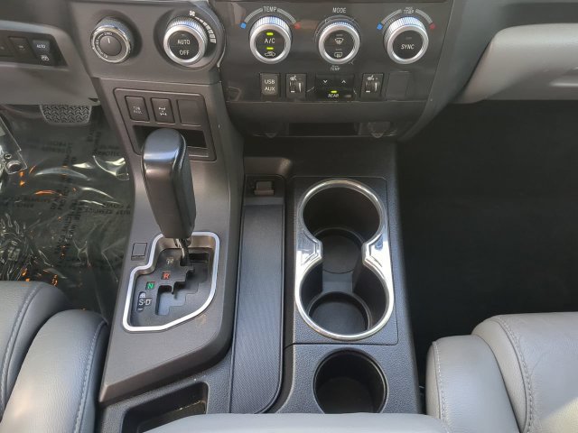 Used 2018 Toyota Sequoia Limited w/ Safety & Convenience Package AWD/4WD image 21