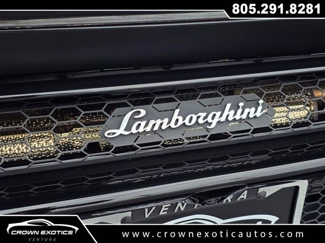 Used 2020 Lamborghini Huracan EVO image 30