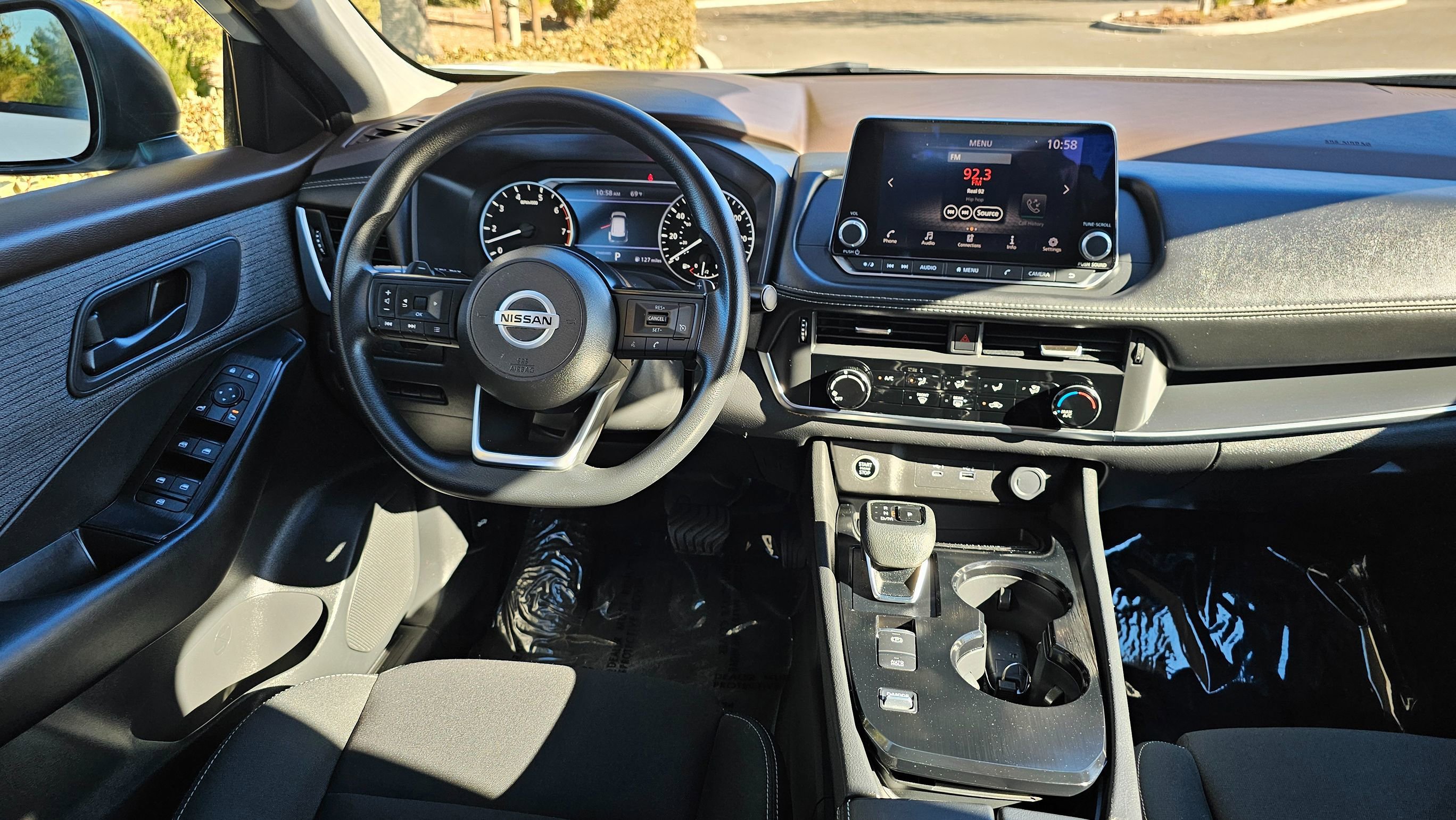 Used 2023 Nissan Rogue S FWD image 20