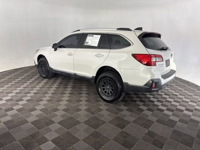 Used 2019 Subaru Outback 3.6R Touring w/ Popular Package #3A image 7