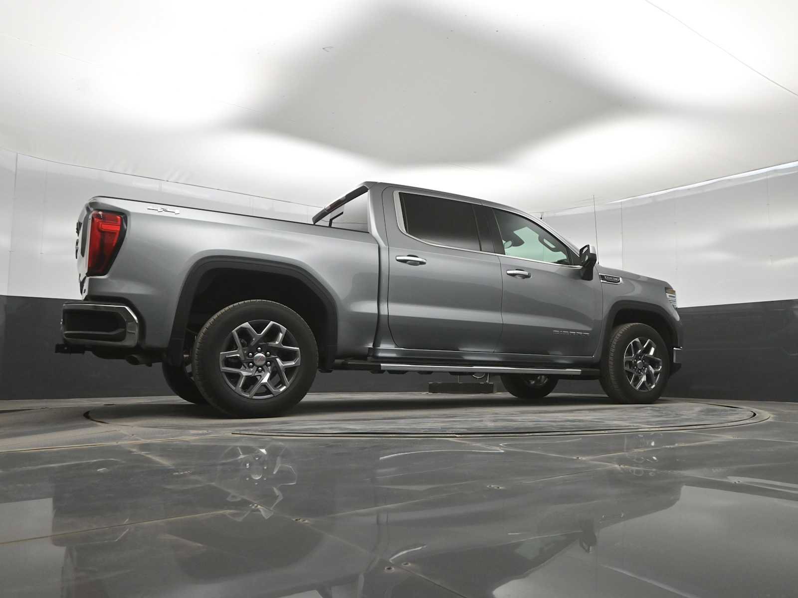 New 2026 GMC Sierra 1500 SLT w/ SLT Premium Plus Package AWD/4WD image 36