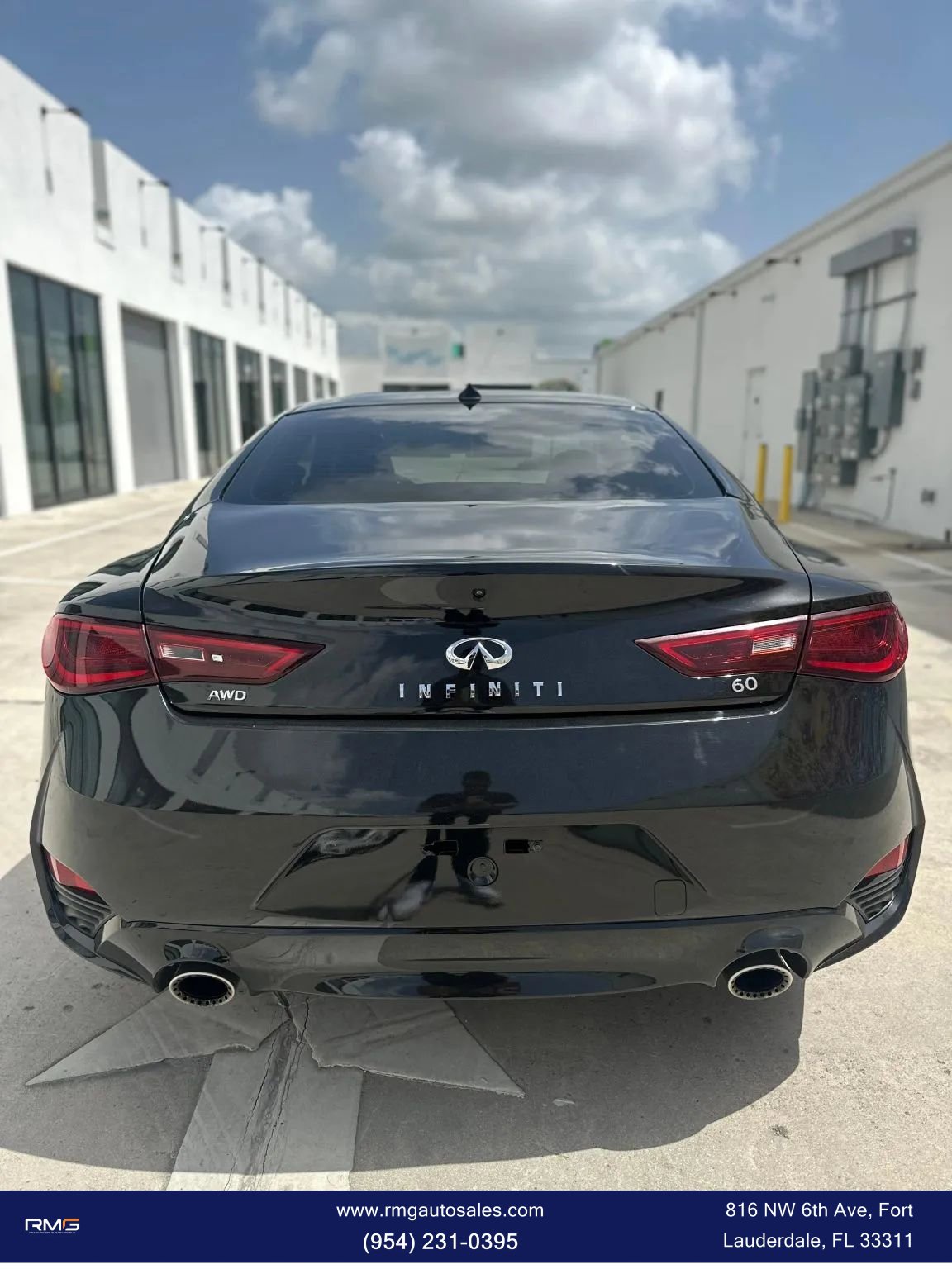 Used 2019 INFINITI Q60 Red Sport 400 w/ Cargo Package AWD/4WD image 8