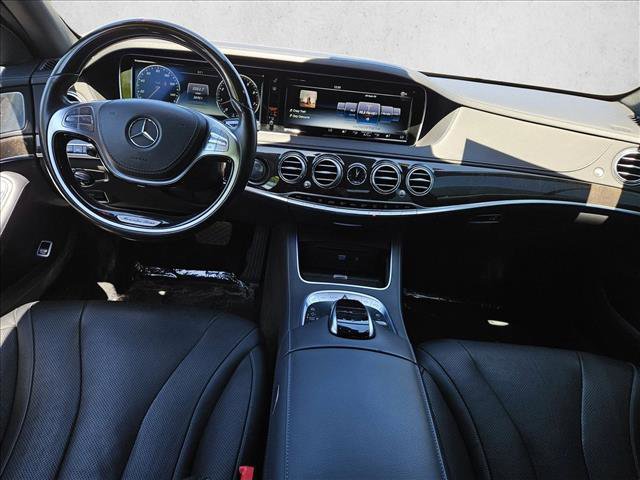 Used 2017 Mercedes-Benz S 550 Sedan image 29