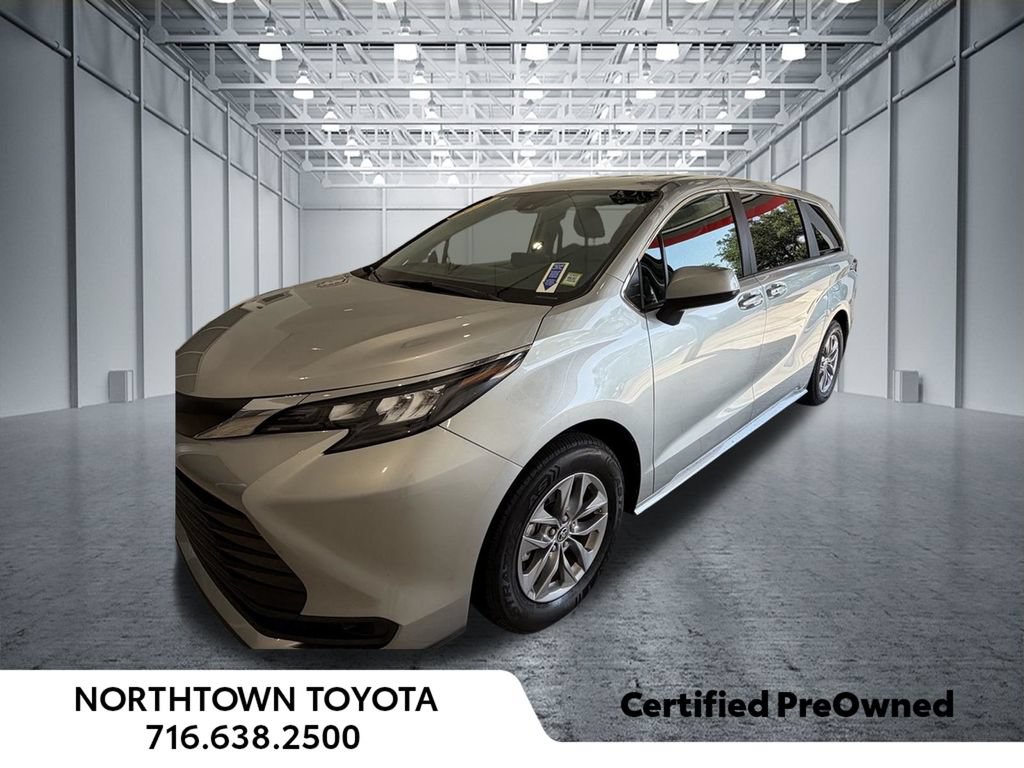 Used 2024 Toyota Sienna LE