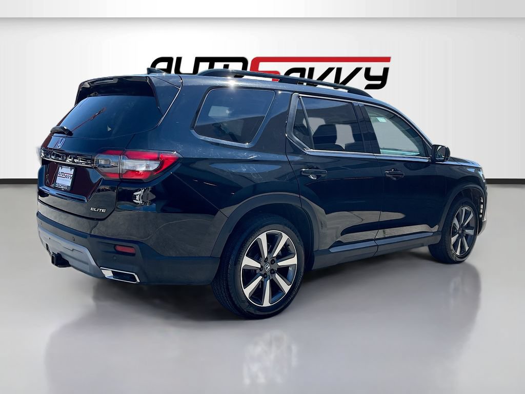 Used 2025 Honda Pilot Elite image 7