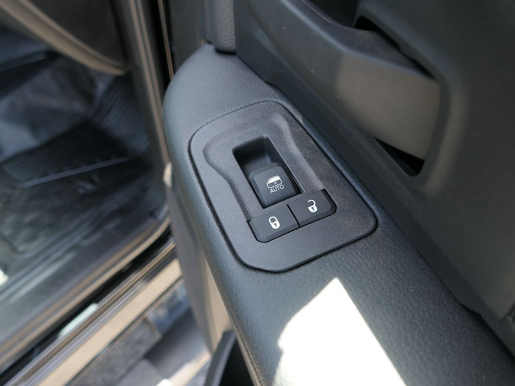 New 2026 RAM 3500 Tradesman RWD image 20