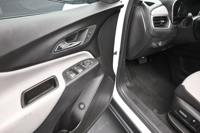 Used 2024 Chevrolet Equinox LT AWD/4WD image 18