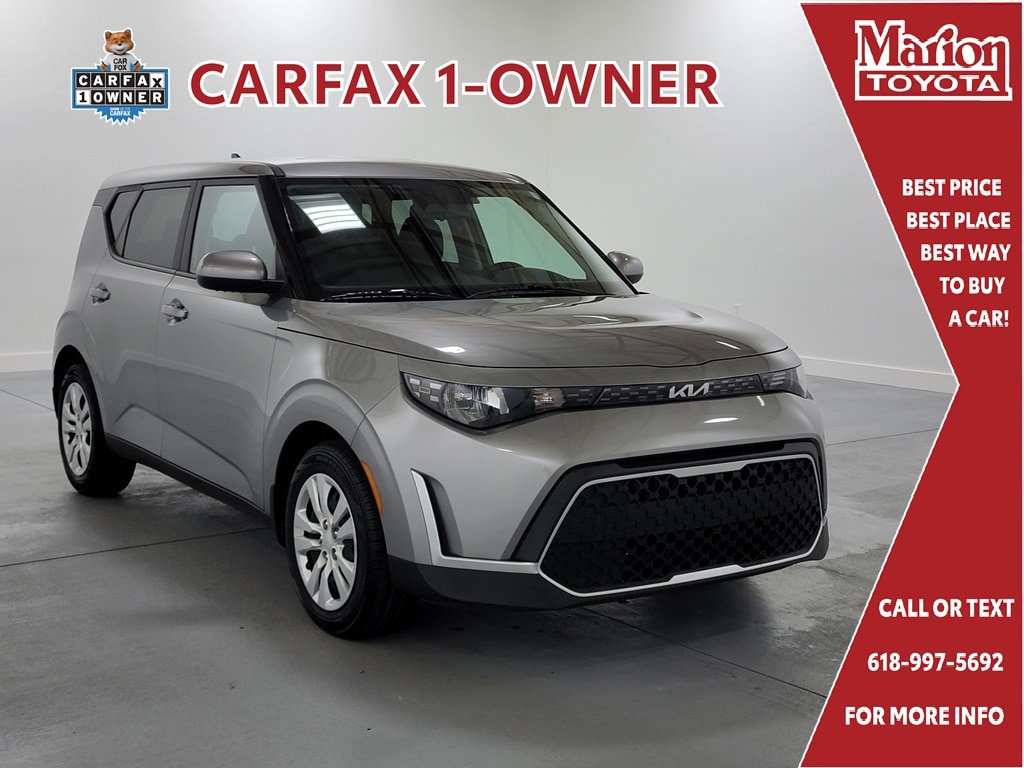 Used 2023 Kia Soul LX FWD image 1