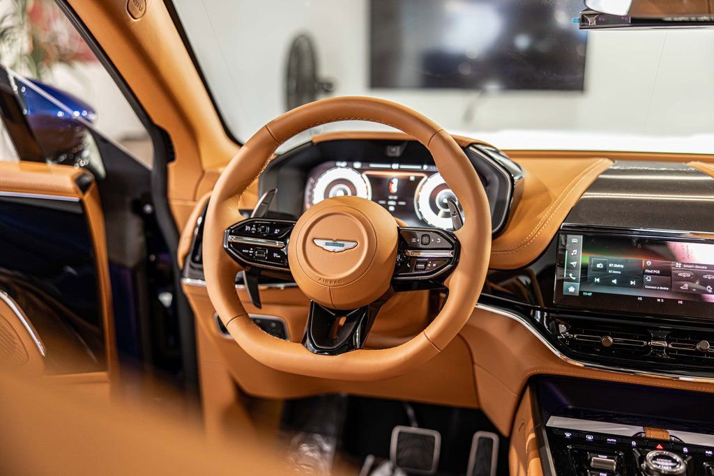New 2026 Aston Martin DBX 707 AWD/4WD image 38