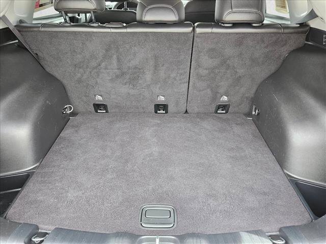 Used 2022 Jeep Compass Trailhawk image 6