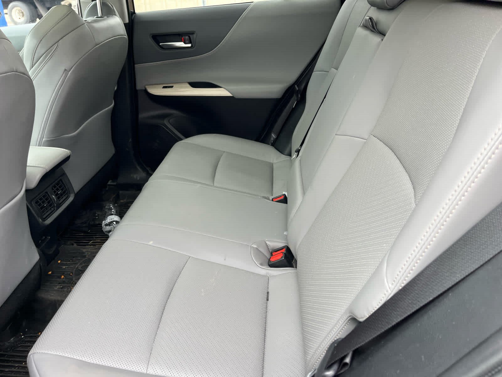 Used 2023 Toyota Venza Limited AWD/4WD image 7