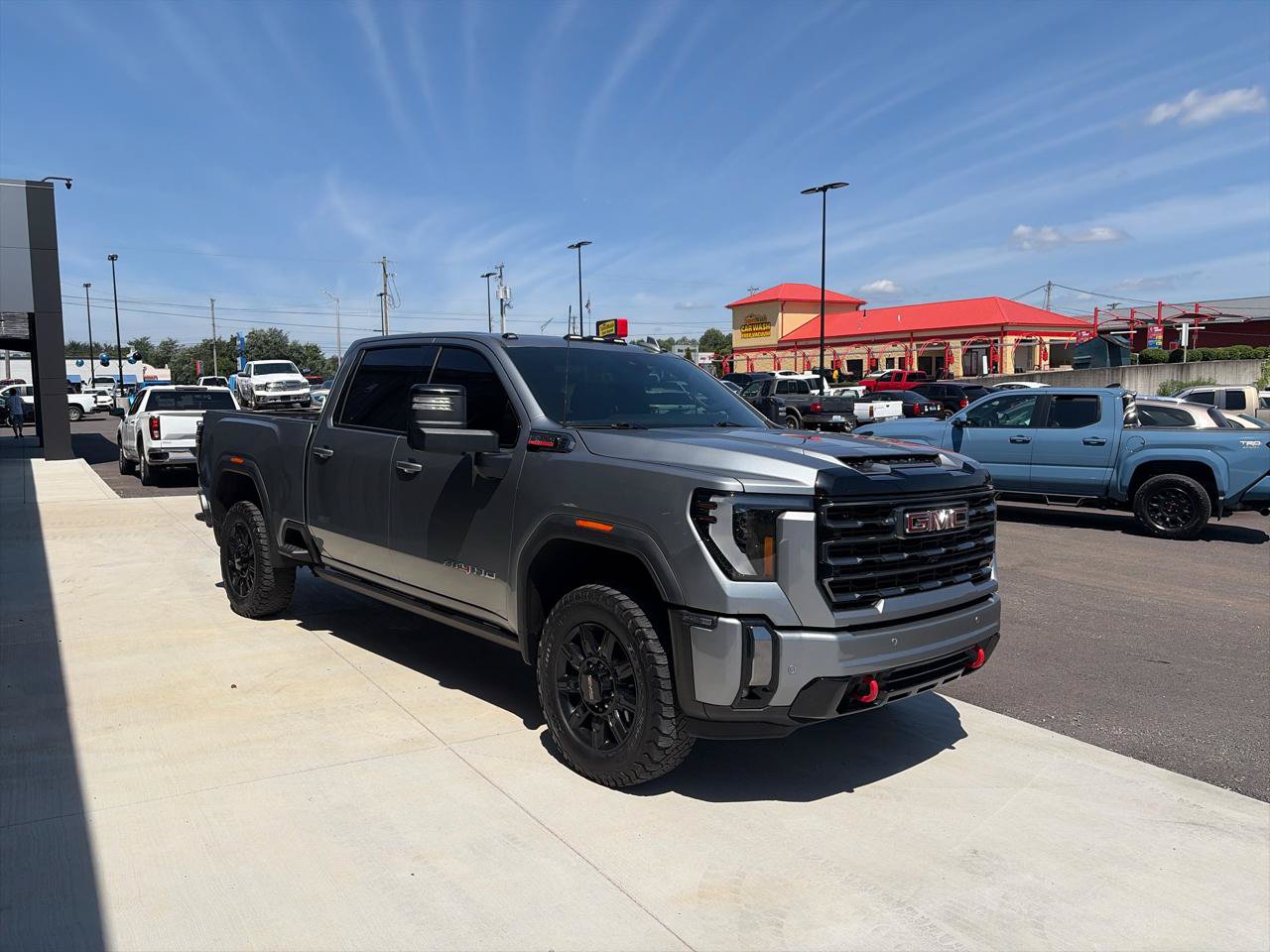 Used 2024 GMC Sierra 2500 AT4 w/ AT4 Premium Plus Package AWD/4WD image 7