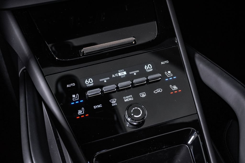 New 2026 Porsche Cayenne S AWD/4WD image 24