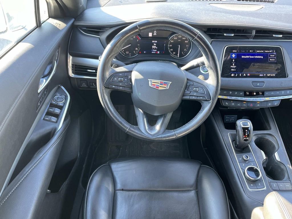 Used 2019 Cadillac XT4 Premium Luxury w/ Enhanced Visibility Package image 14