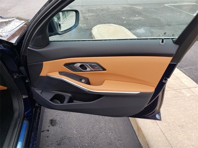 New 2026 BMW 330i xDrive Sedan w/ Premium Package image 18