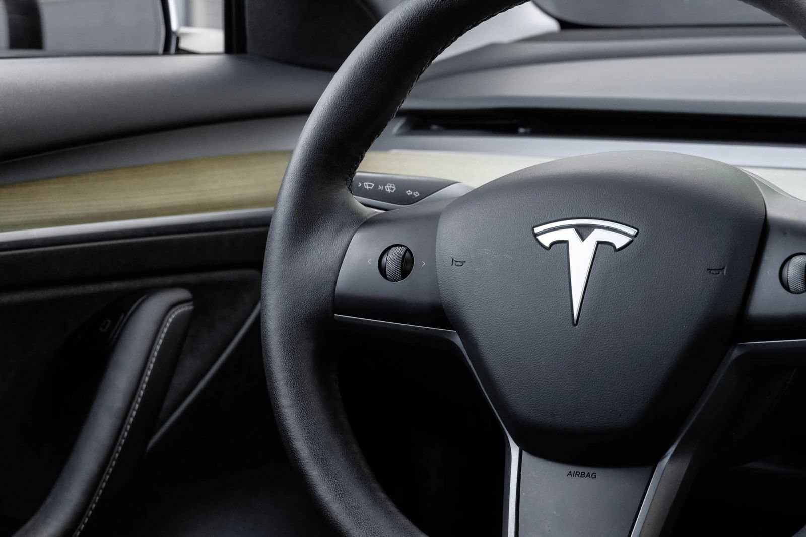 Used 2022 Tesla Model 3 Long Range AWD/4WD image 21