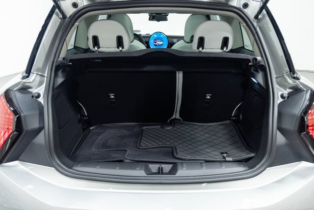 Certified 2026 MINI Cooper 2-Door Hardtop FWD image 10