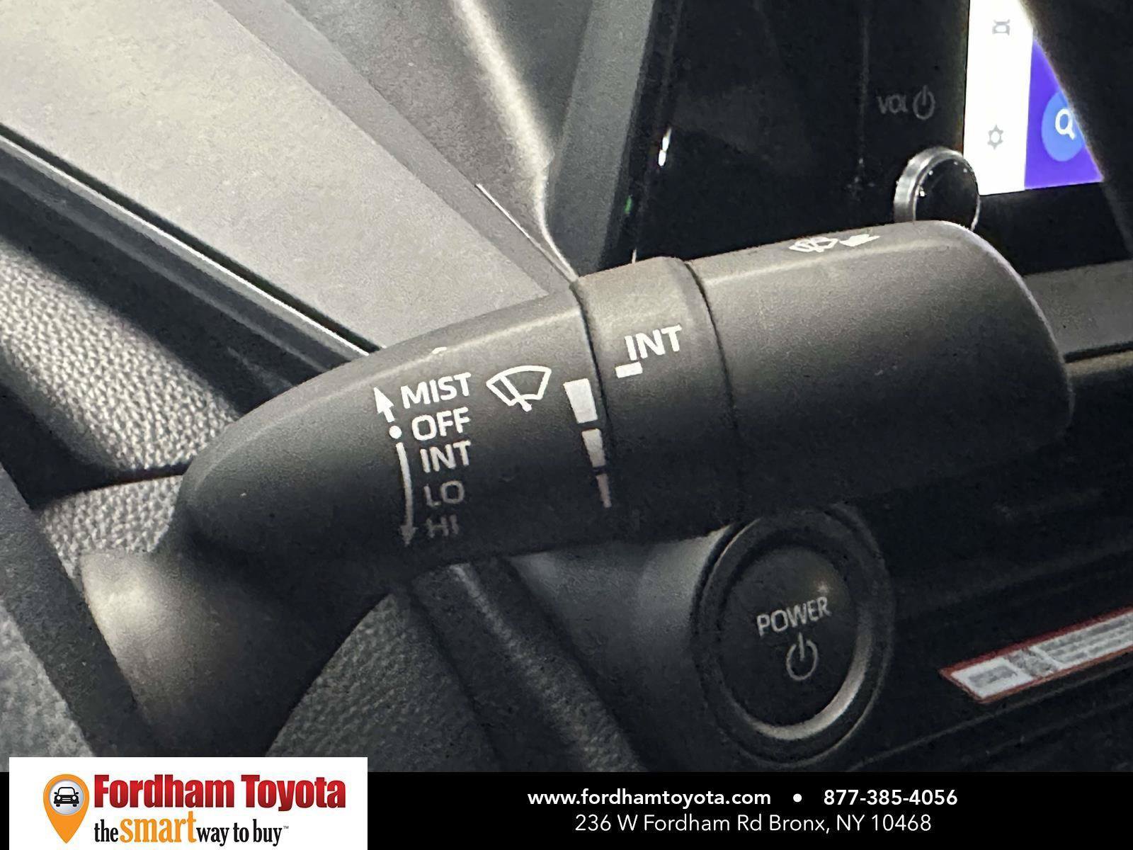 Certified 2024 Toyota Prius LE AWD/4WD image 31