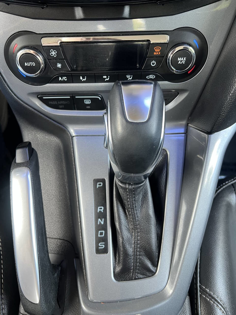 Used 2013 Ford Focus Titanium image 21