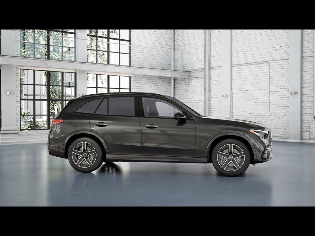 Used 2026 Mercedes-Benz GLC 300 4MATIC image 10