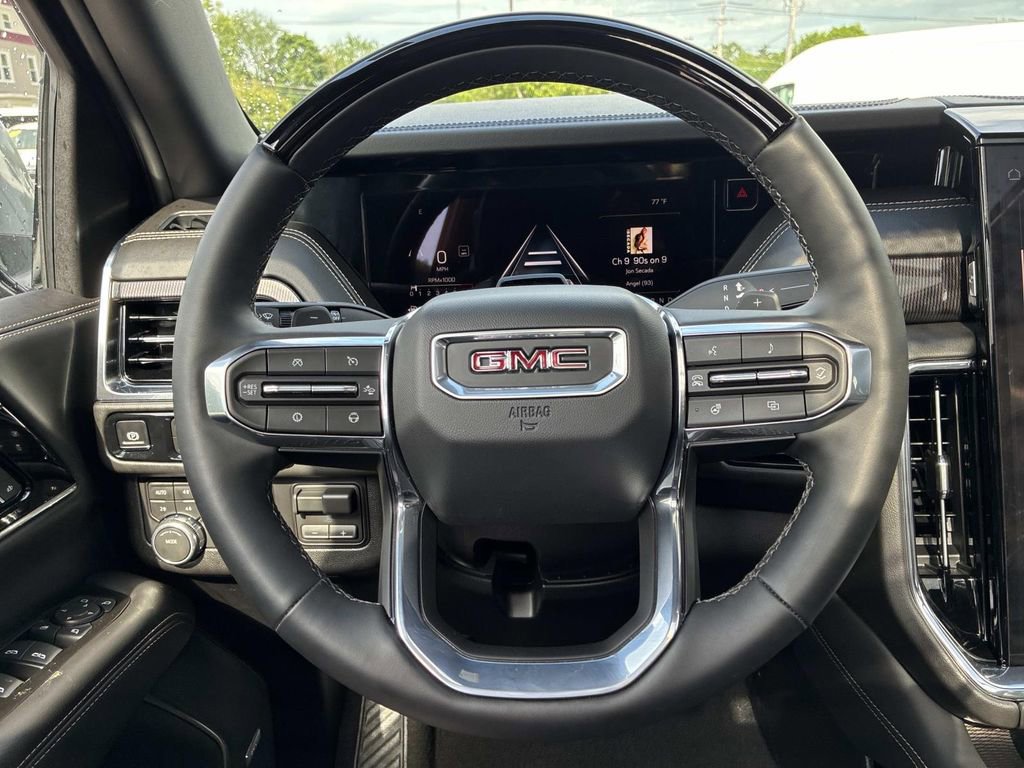 Used 2026 GMC Yukon Elevation w/ Elevation Premium Package AWD/4WD image 23
