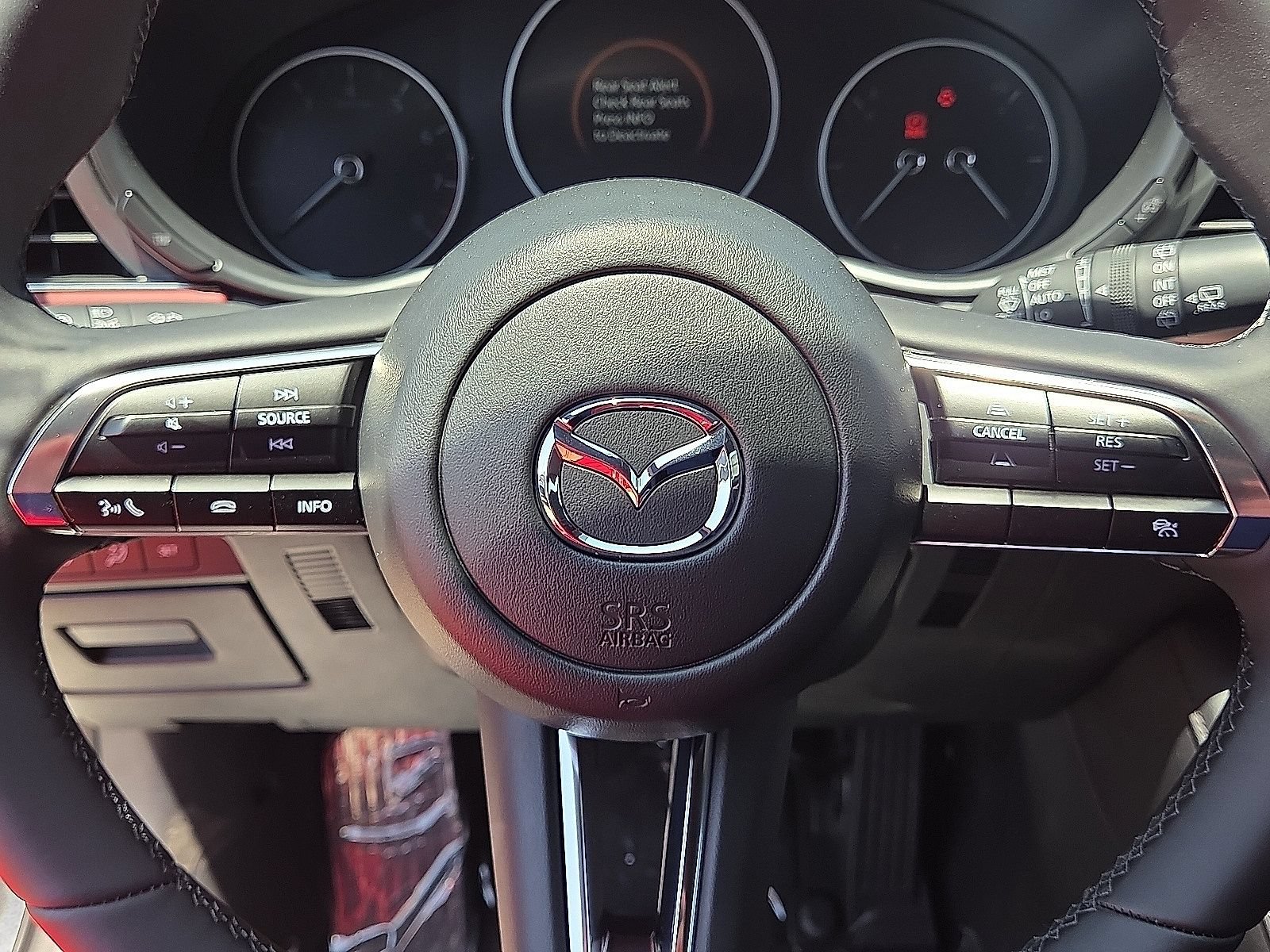 New 2026 MAZDA MAZDA3 2.5 S Hatchback w/ Premium Pkg FWD image 30