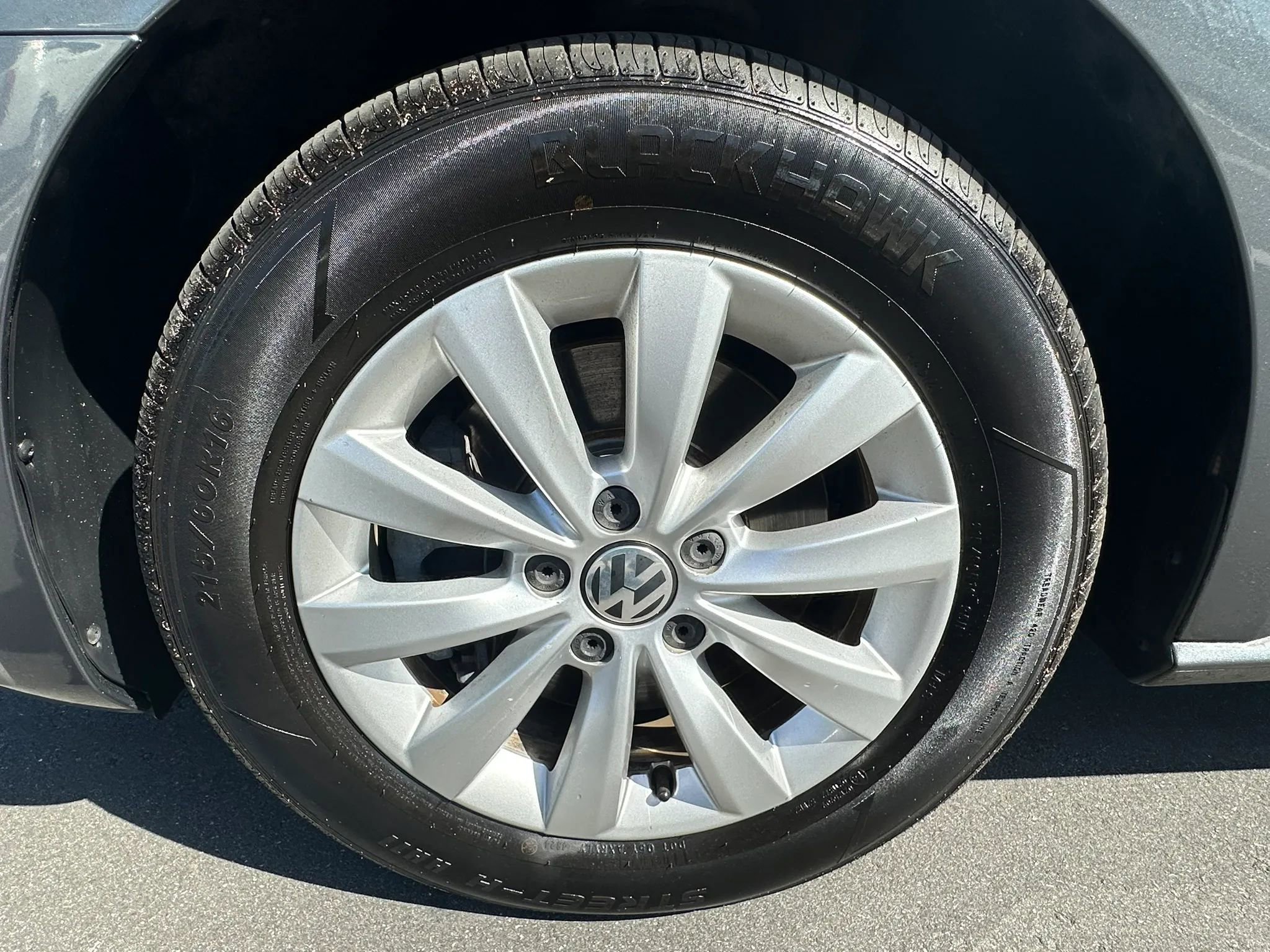 Used 2014 Volkswagen Passat 1.8T Wolfsburg Edition image 35