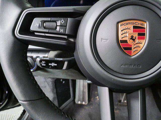Certified 2026 Porsche 911 GT3 RWD image 10