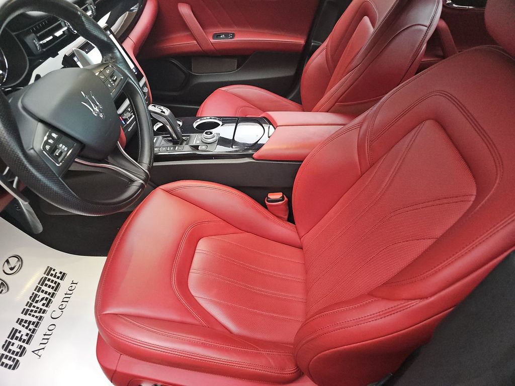 Used 2023 Maserati Quattroporte Modena Q4 image 7