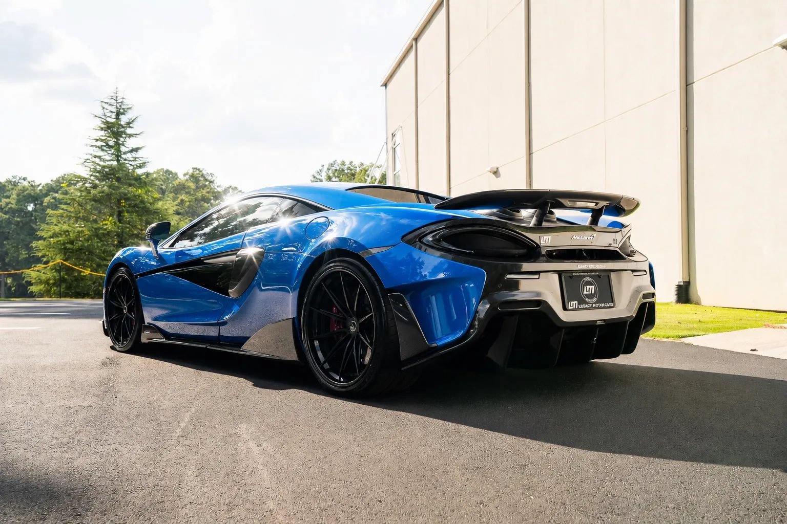 Used 2019 McLaren 600LT RWD image 8