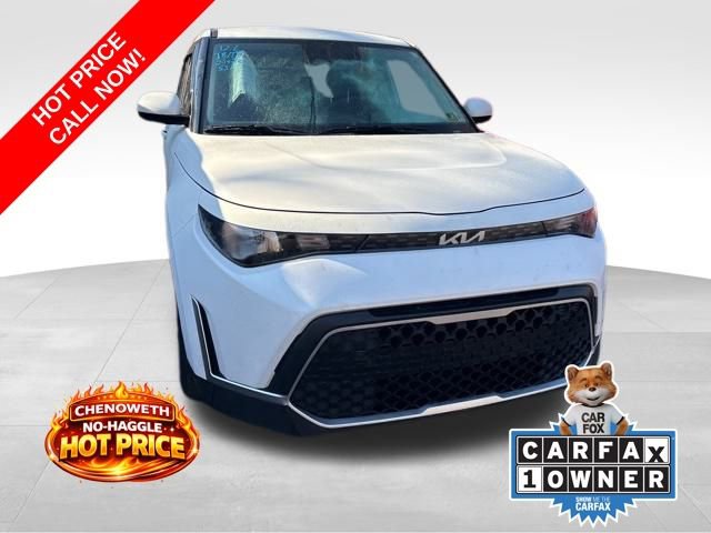 Used 2023 Kia Soul LX w/ LX Technology Package image 3