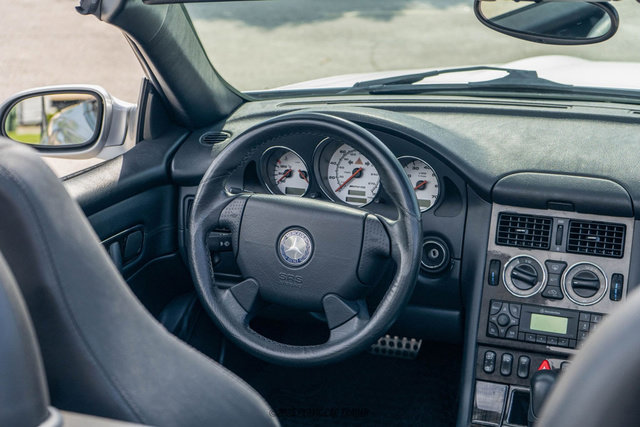 Used 2003 Mercedes-Benz SLK 32 AMG image 45