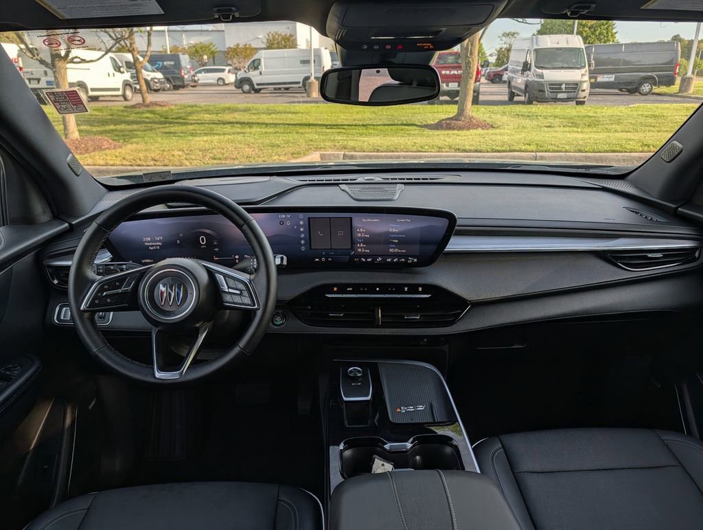 Used 2025 Buick Enclave Preferred image 13