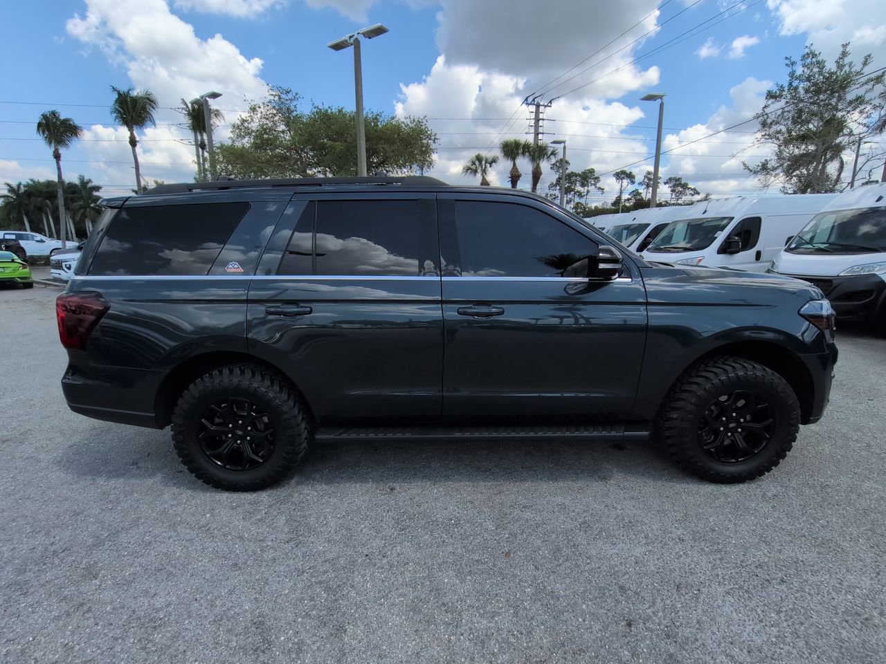 Used 2024 Ford Expedition Timberline image 4