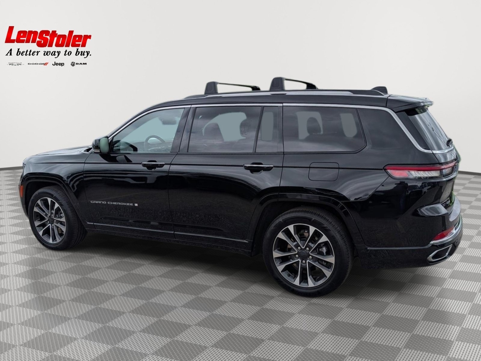 Used 2023 Jeep Grand Cherokee L Overland AWD/4WD image 2