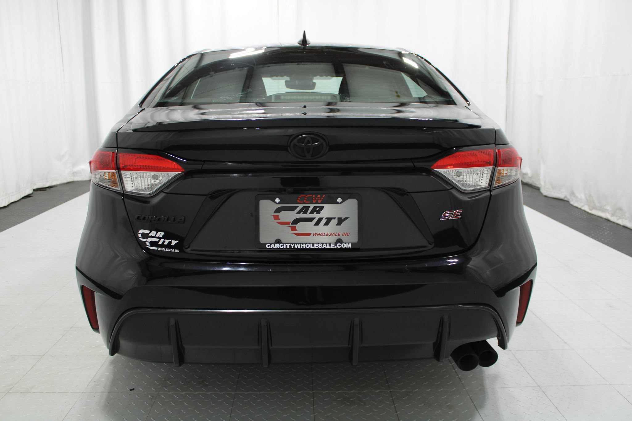 Used 2024 Toyota Corolla SE FWD image 7