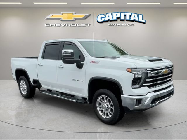 Used 2025 Chevrolet Silverado 2500 LTZ w/ LTZ Premium Package AWD/4WD image 7