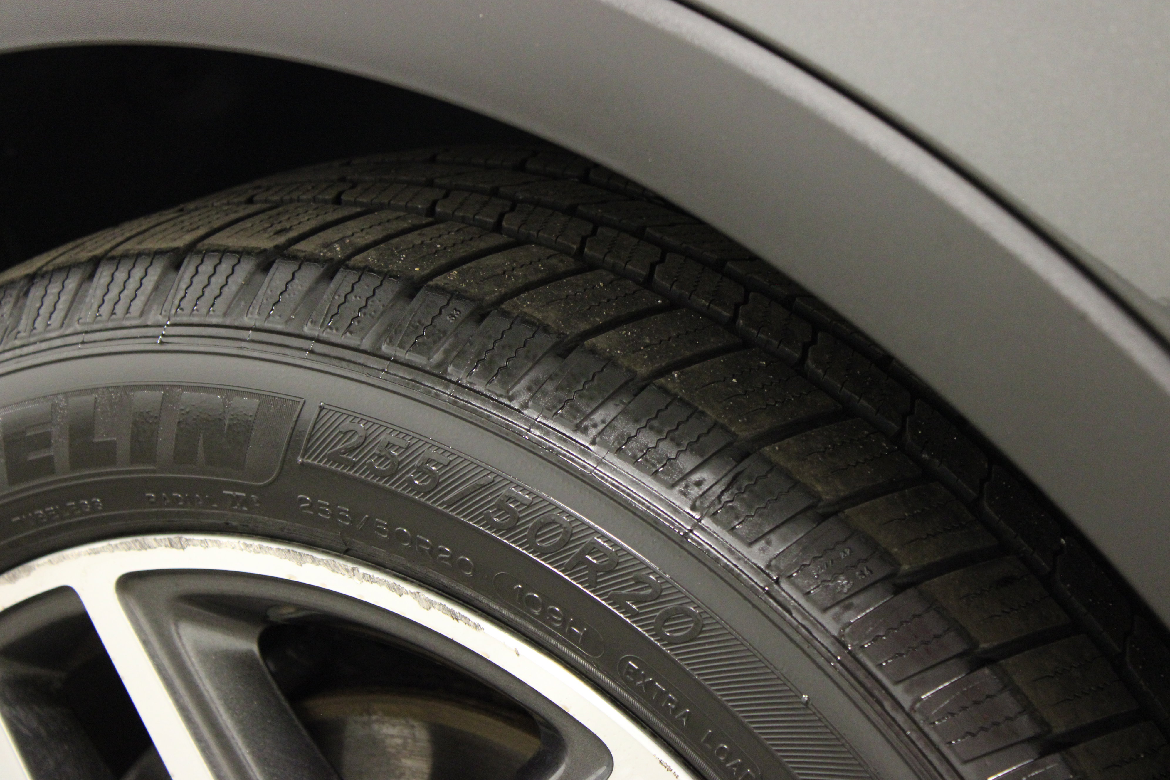 Used 2018 Ford Explorer Sport AWD/4WD image 11