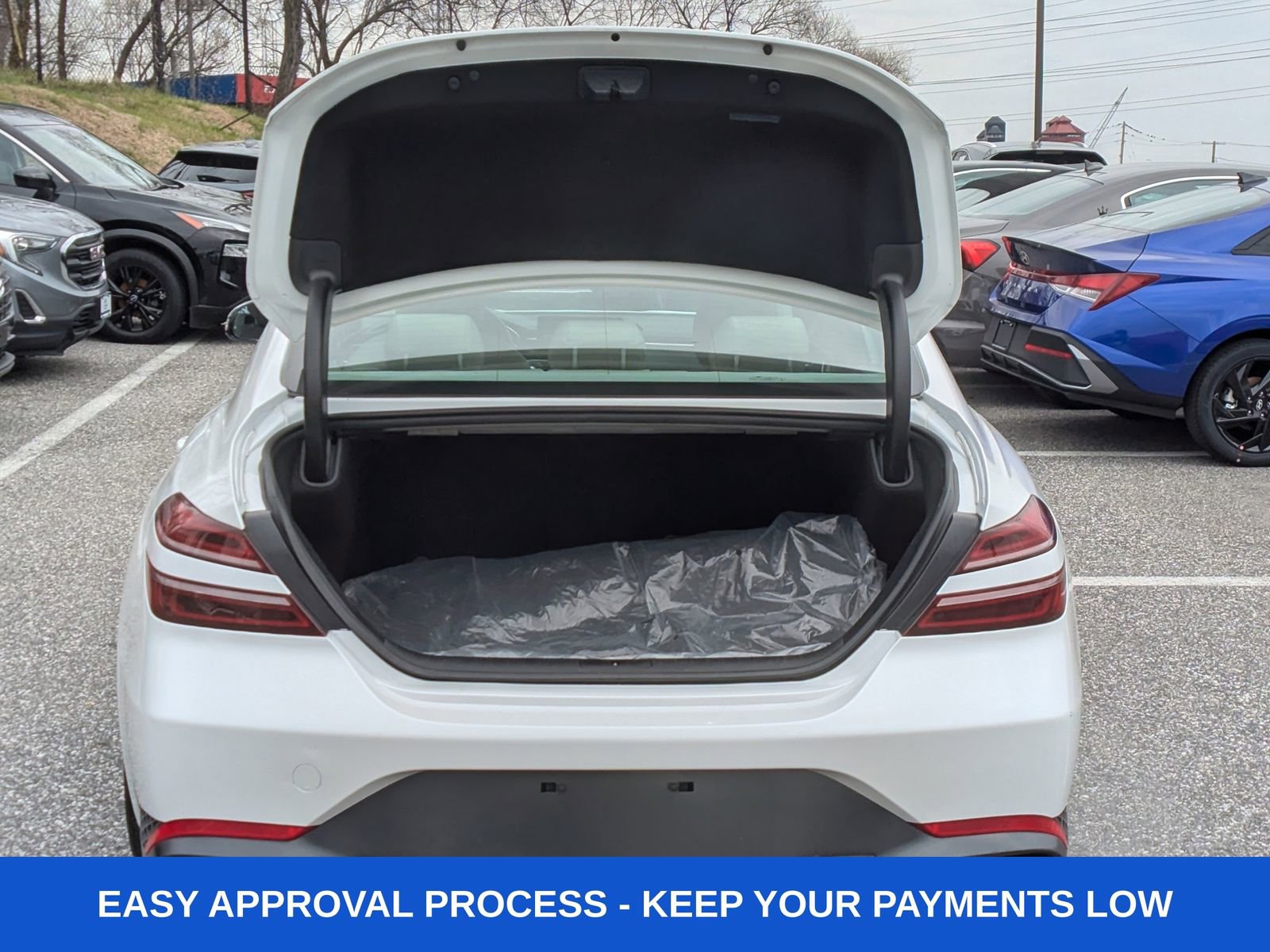 Used 2023 Genesis G70 2.0T image 7