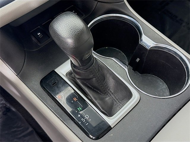 Certified 2019 Toyota Highlander LE image 16