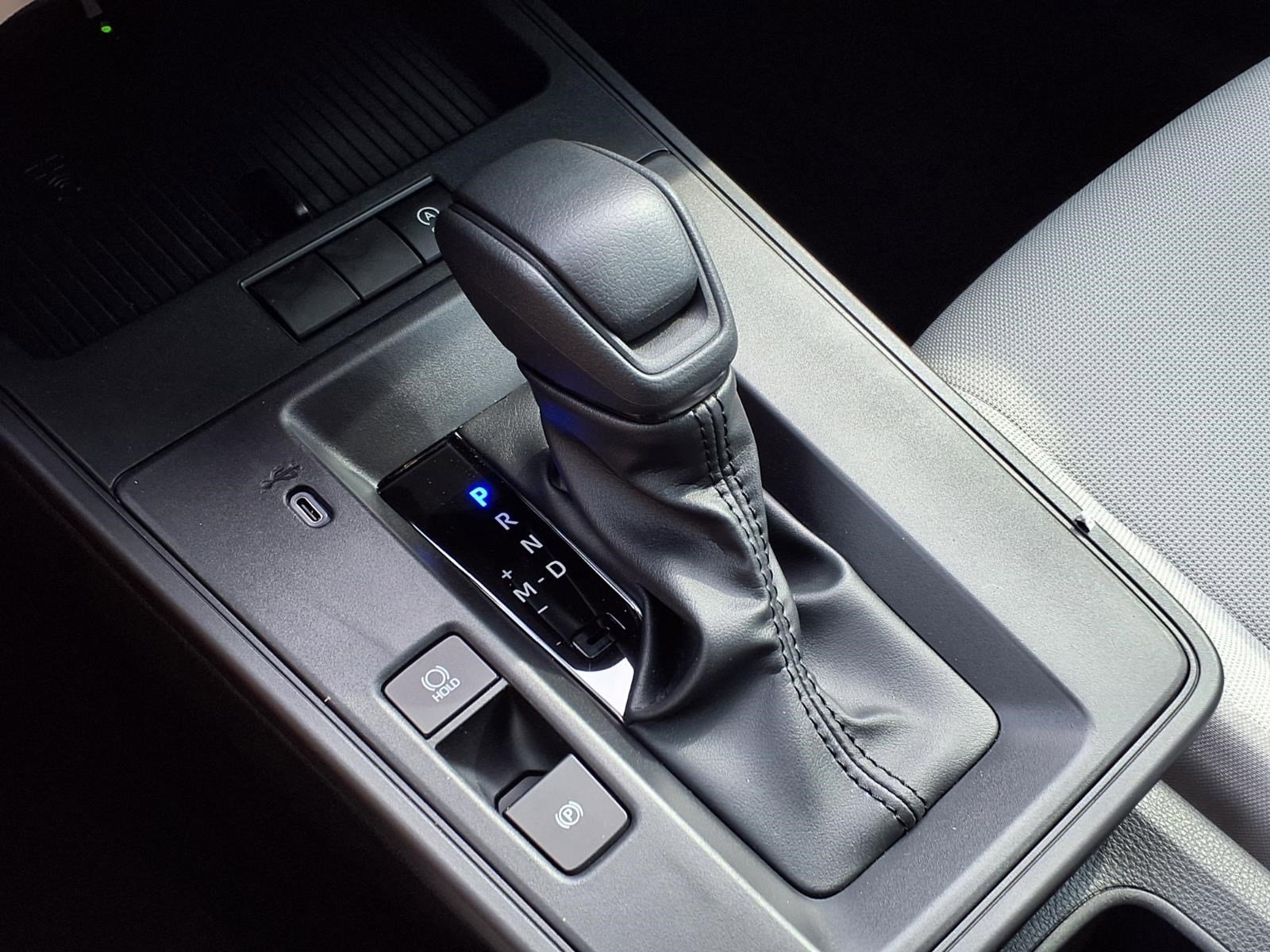 New 2026 Toyota Highlander Platinum AWD/4WD image 18