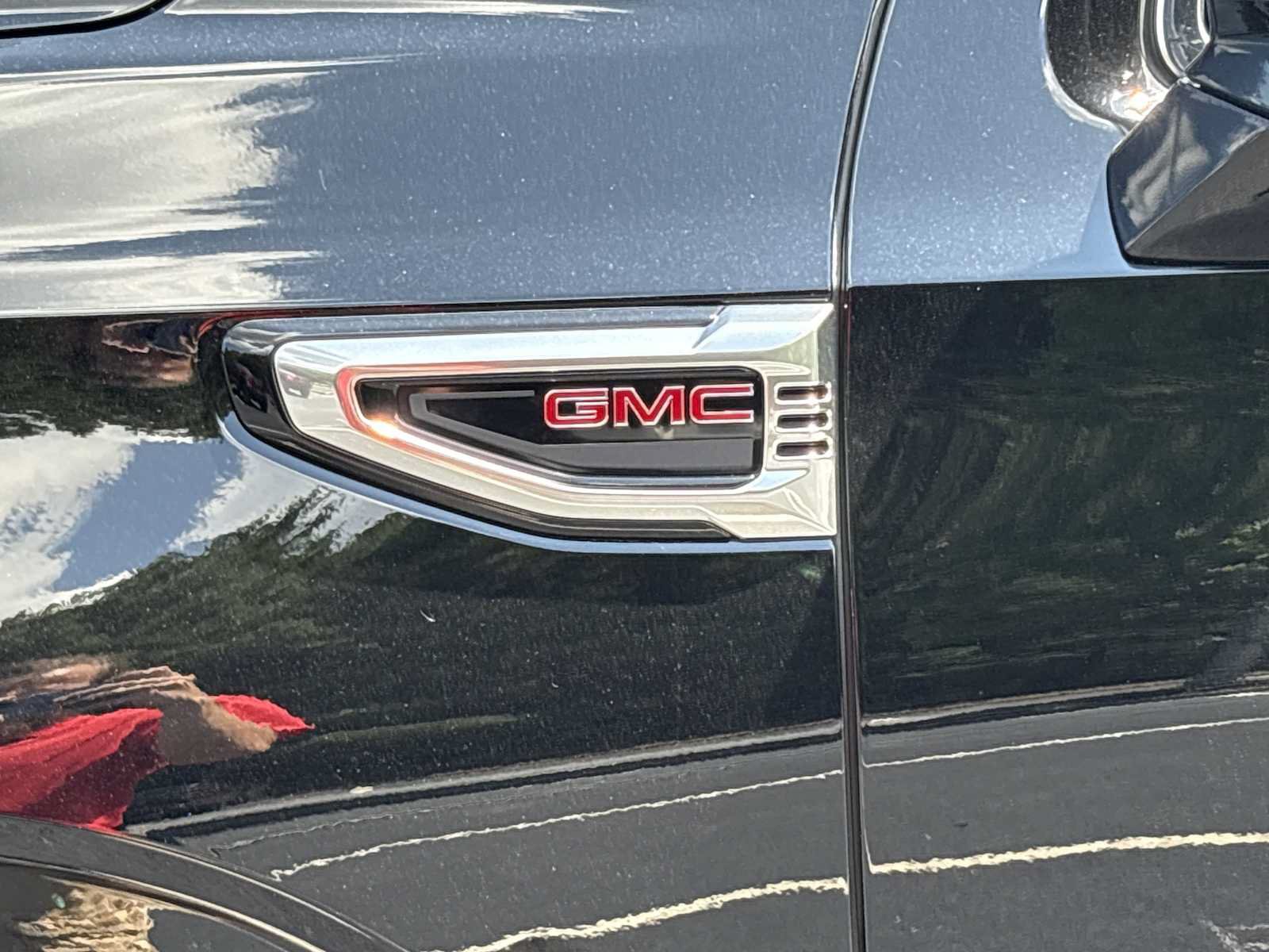 New 2026 GMC Yukon Denali w/ Sun & Power Step Package AWD/4WD image 26