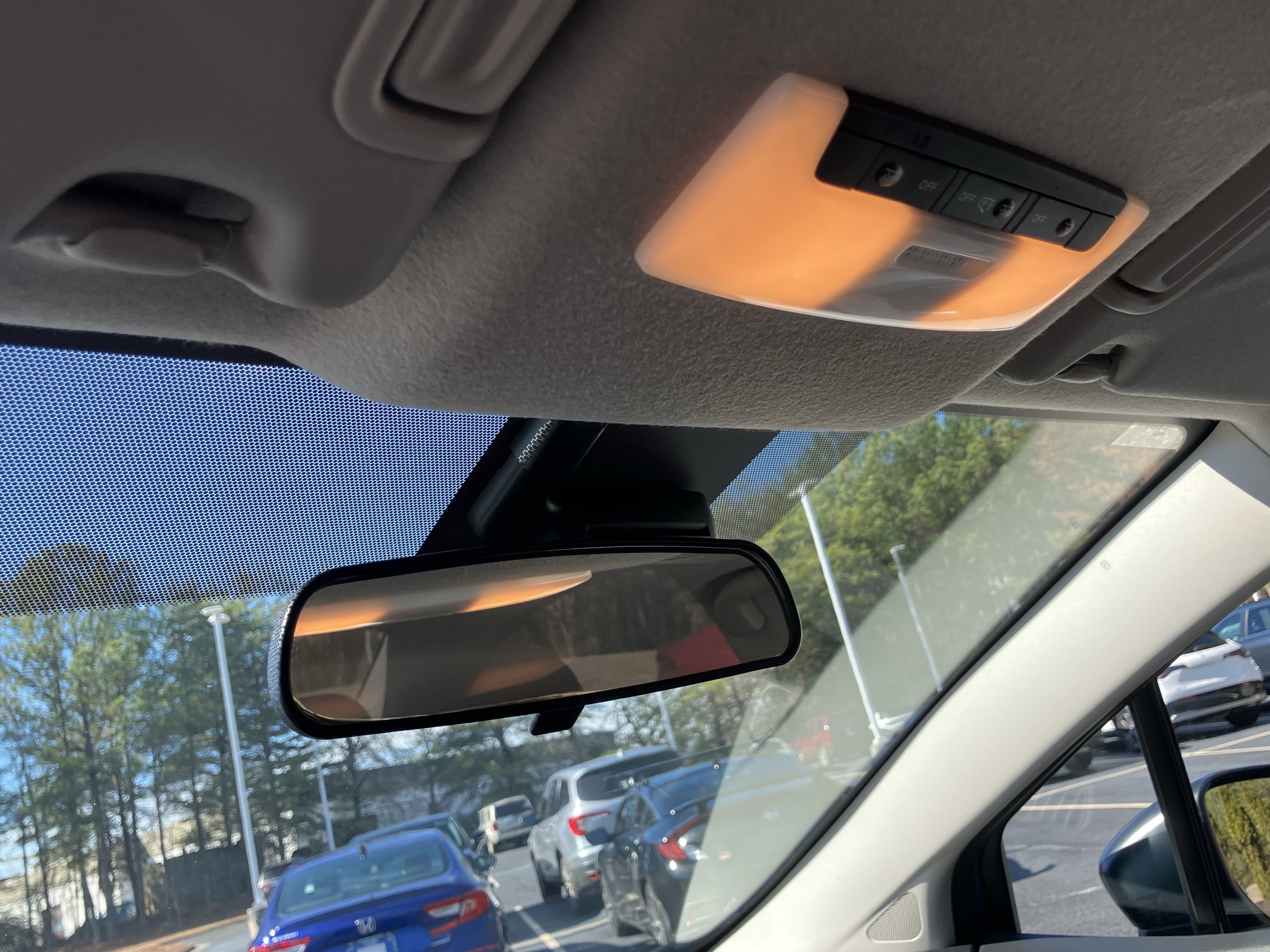 Used 2022 Nissan Versa S image 28