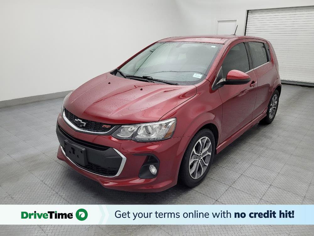 Used 2020 Chevrolet Sonic LT w/ Convenience Package FWD image 1
