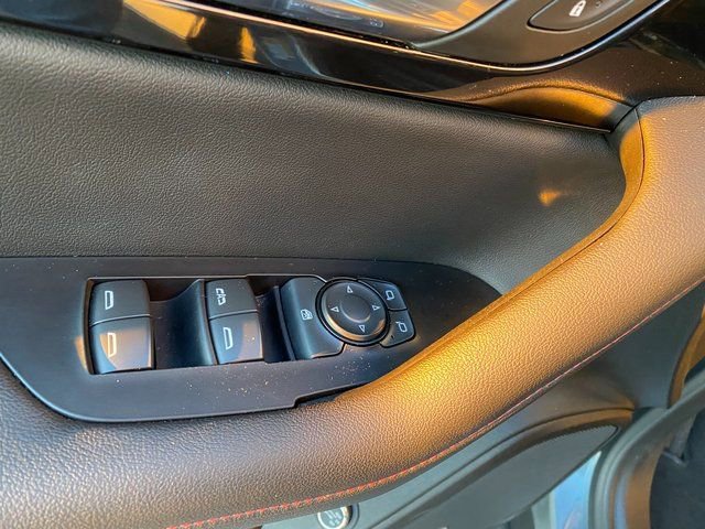 Used 2025 Chevrolet Blazer RS FWD image 18