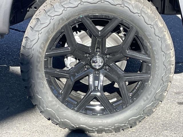 New 2025 Ford F150 Lariat w/ Equipment Group 502A High image 37